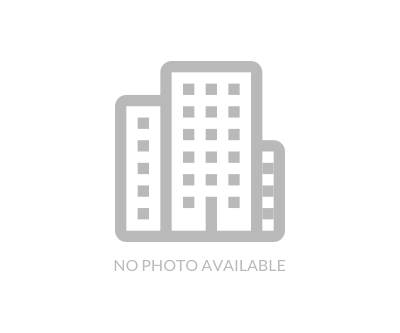 Private pool Beautiful Updated 4BR Home 2BTH